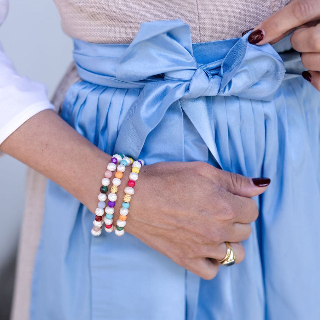 Seiden-Dirndlschürze Viktoria Hellblau