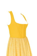 Laden Sie das Bild in den Galerie-Viewer, Midi Dirndl Josefine in Gelb
