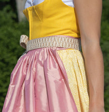 Laden Sie das Bild in den Galerie-Viewer, Dirndl Belt "Bronze" von Lace Belts