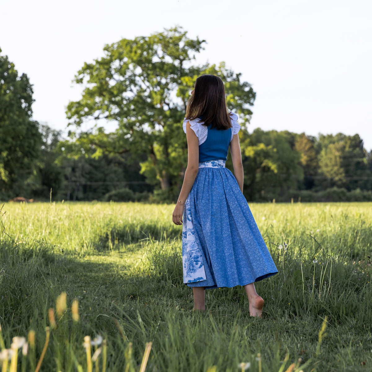 Midi Dirndl Josefine in Kornblumenblau