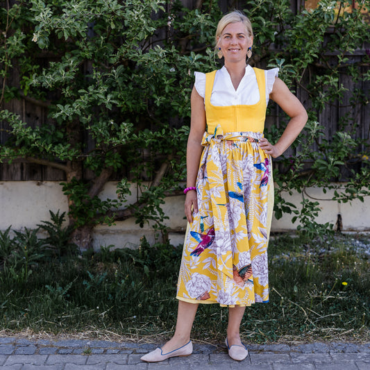 Midi Dirndl Josefine in Gelb