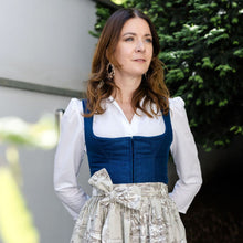 Laden Sie das Bild in den Galerie-Viewer, Baumwoll-Dirndlschürze Sarah Taupe