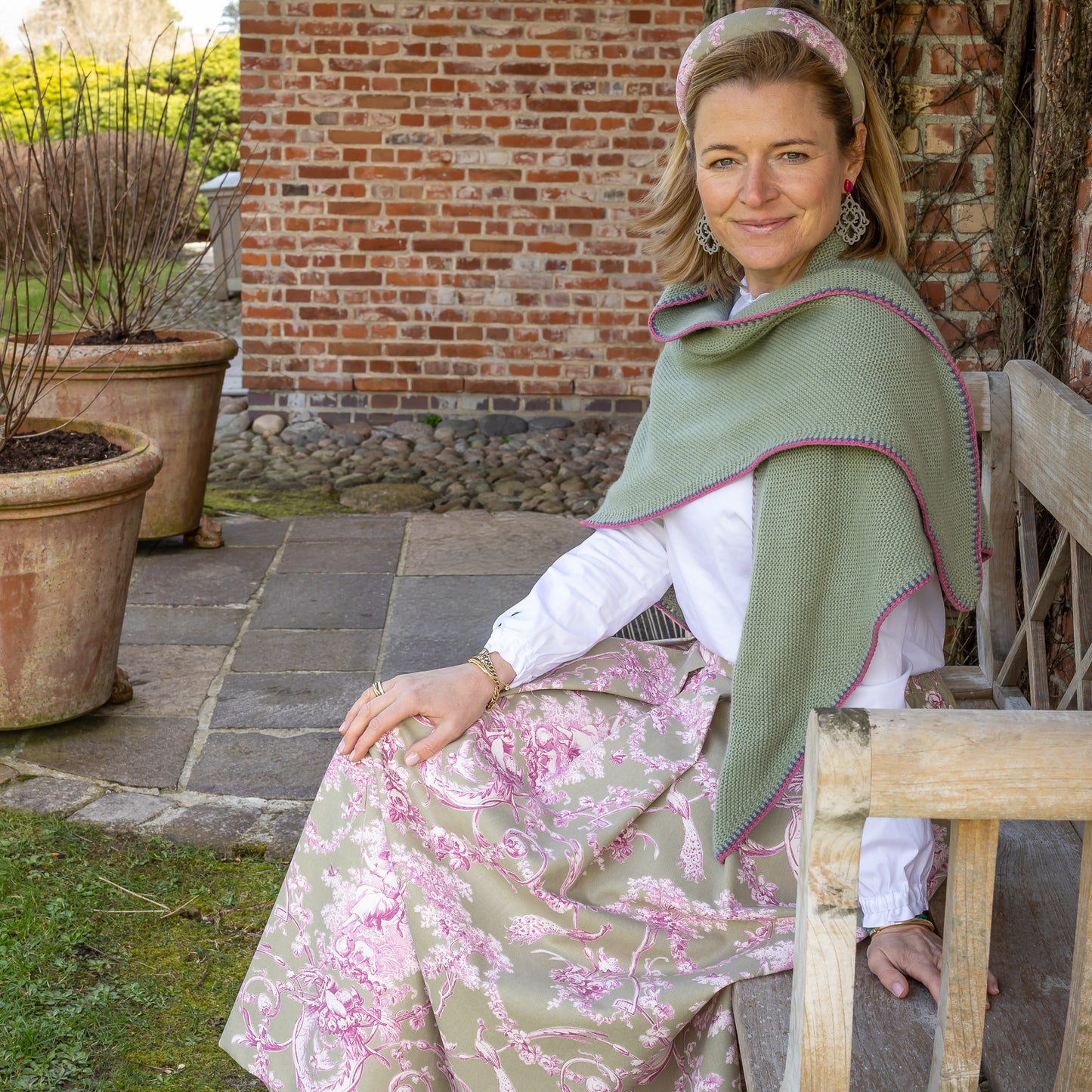 Trachtenrock „Theresia“ – Toile de Jouy in Fuchsia