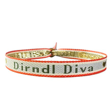 Laden Sie das Bild in den Galerie-Viewer, Statement Armband "Dirndl Diva"