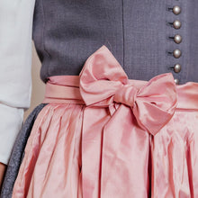 Laden Sie das Bild in den Galerie-Viewer, Seiden-Dirndlschürze Viktoria Altrosa
