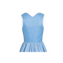 Laden Sie das Bild in den Galerie-Viewer, klassisches und schlichtes Dirndl Hellblau