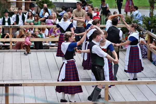 Waldfeste am Tegernsee – ein echtes Erlebnis! Alle Termine 2025