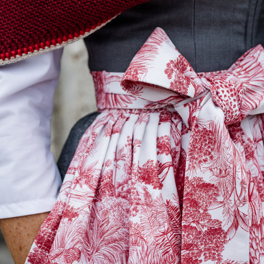 Baumwoll-Dirndlschürze Elena Rot