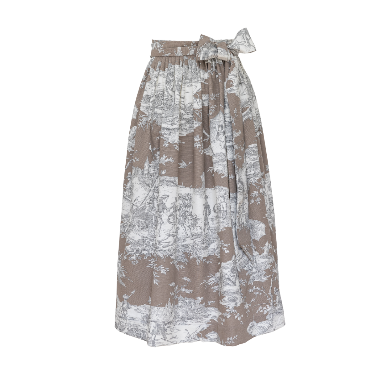 Baumwoll-Dirndlschürze Sarah in Taupe mit opulentem Toile de Jouy Muster, Vorderansicht am Dirndl