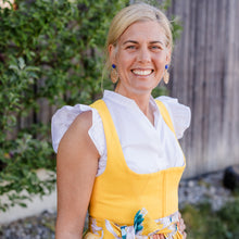 Laden Sie das Bild in den Galerie-Viewer, Midi Dirndl Josefine in Gelb
