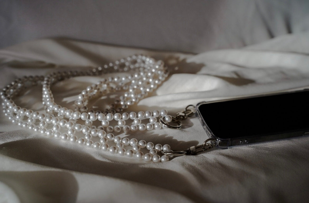 Handykette aus Perlen von beccsandclaude