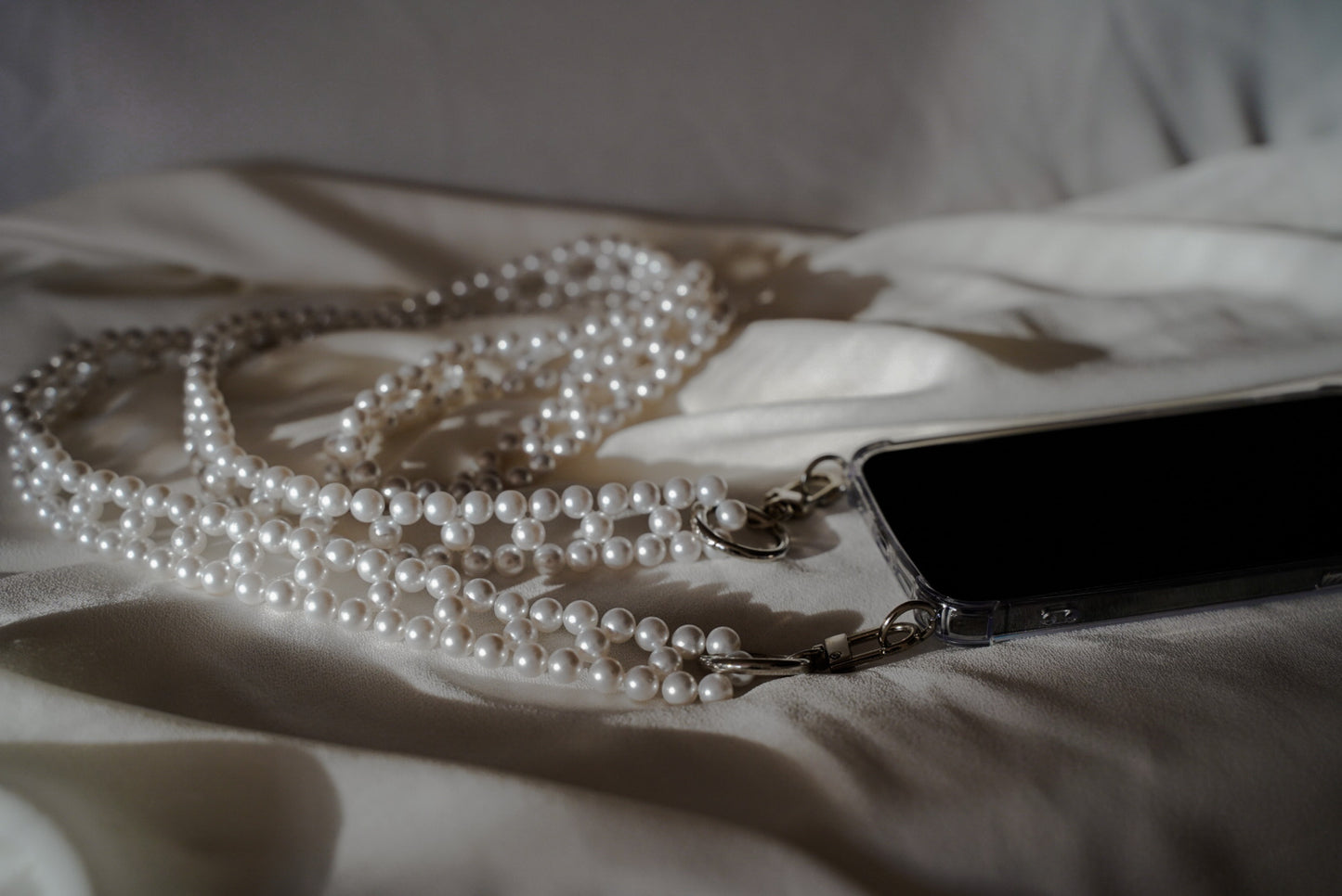 Handykette aus Perlen von beccsandclaude