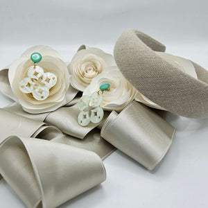 Mathilda - Ornament-Ohrringe in Mint und Arlington Green