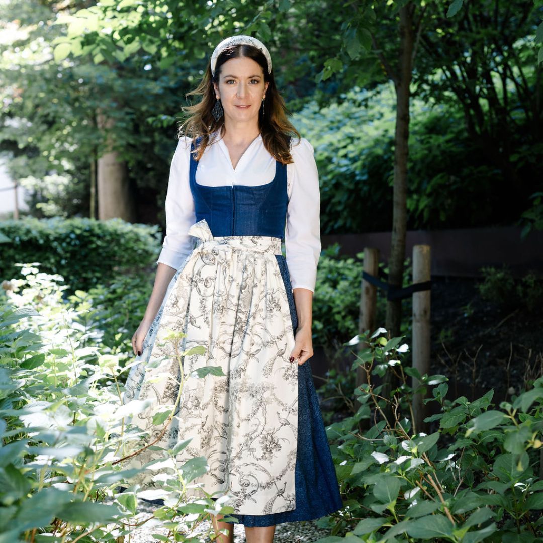 Dirndlschürze Dackel Motiv Alexandra Maxa Dirndlsc Produktbild-Vorschau 9